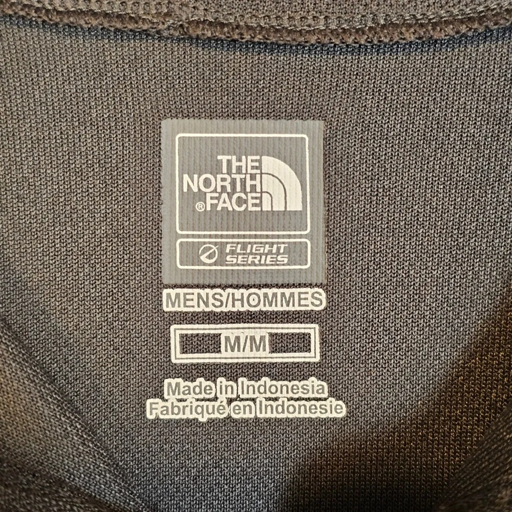 The North Face Flight Series Mens Medium VaporWick 1/4 Zip Pullover Hiking
